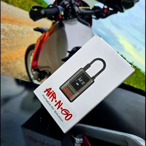 Portable air compressor